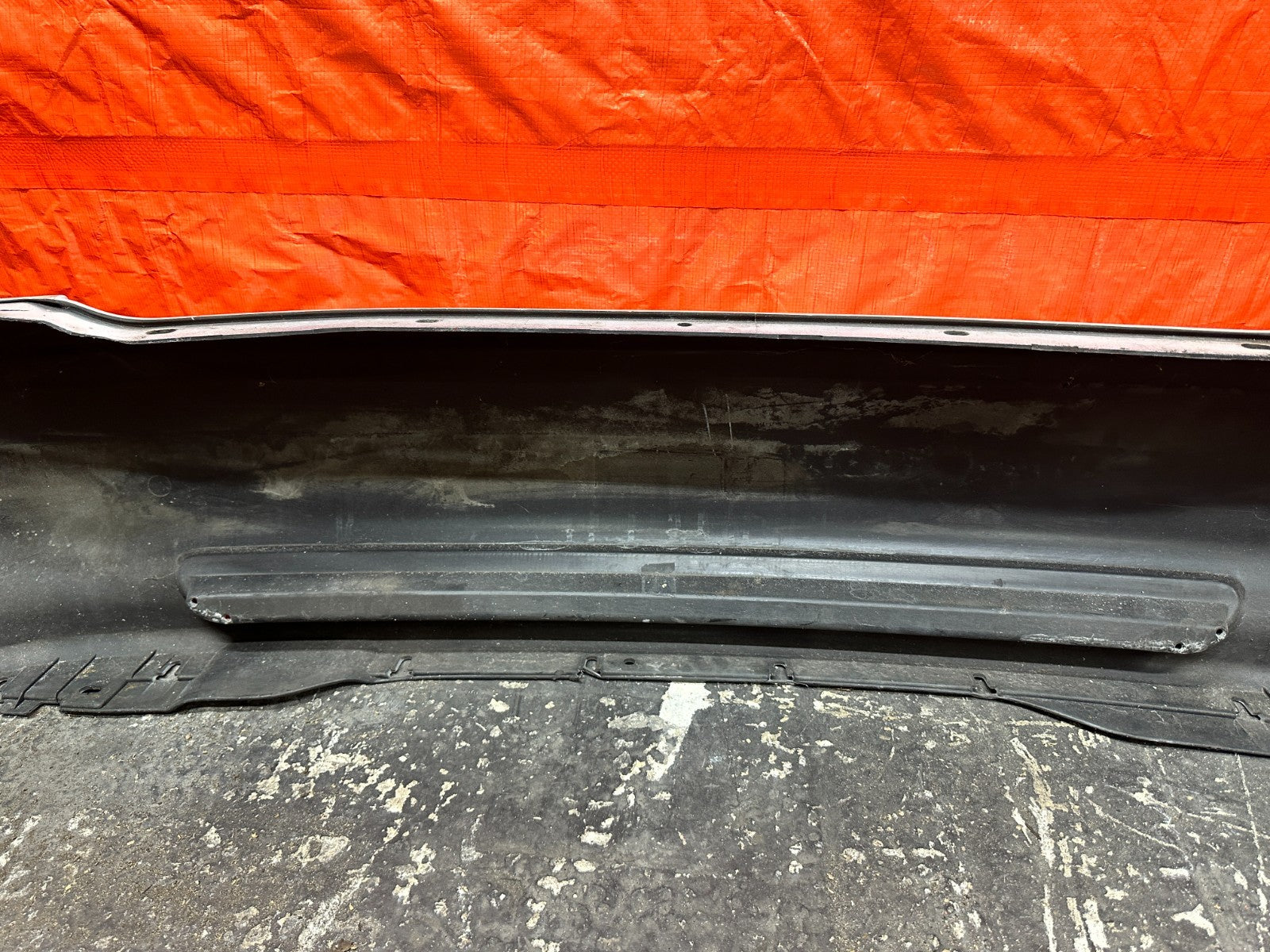 92 96 HONDA PRELUDE REAR BUMPER COVER OEM #33217