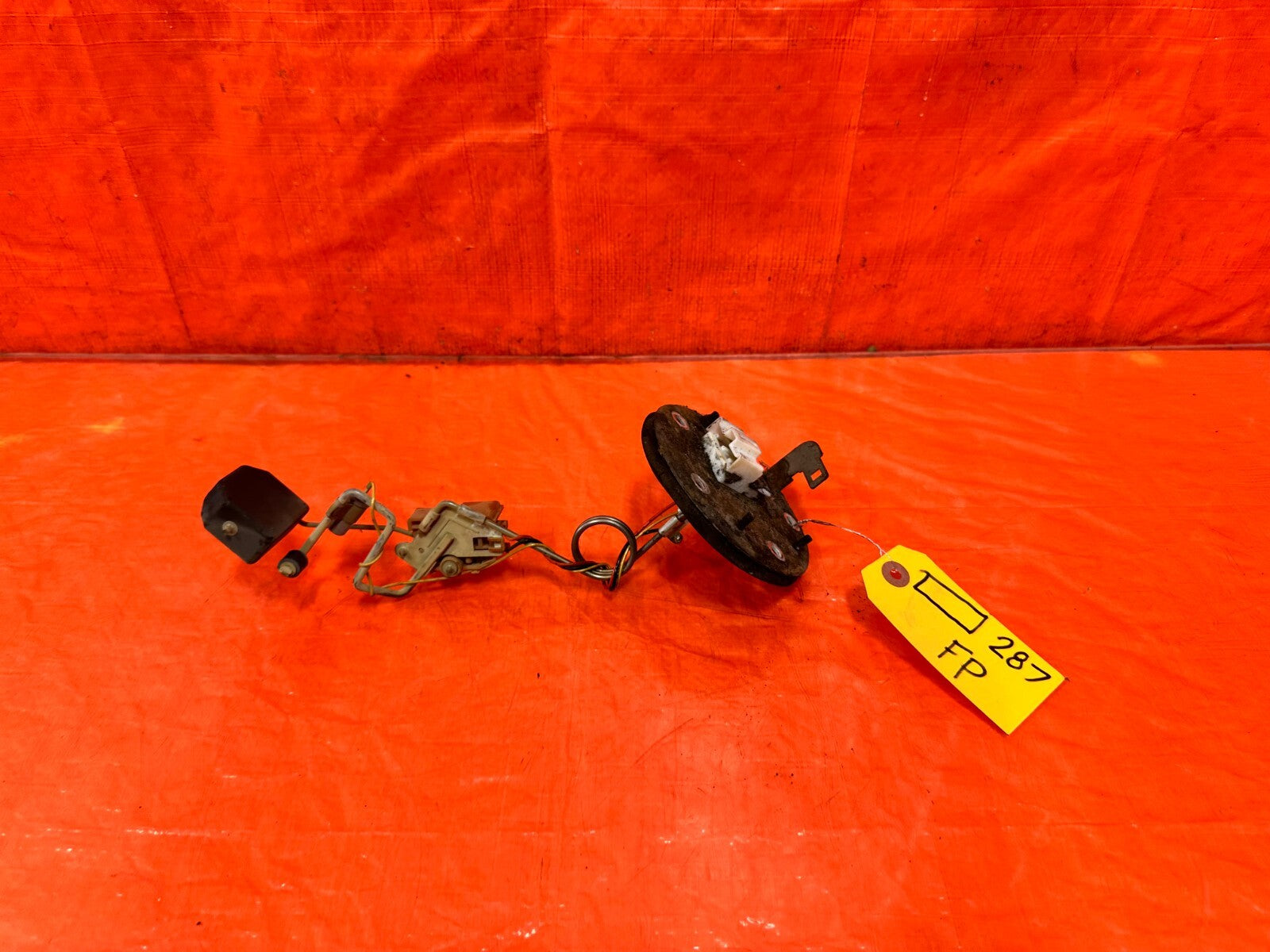 96 98 HONDA CIVIC   GASOLINE GAS FUEL LEVER SENSOR METER UNIT OEM FACTORY #2870