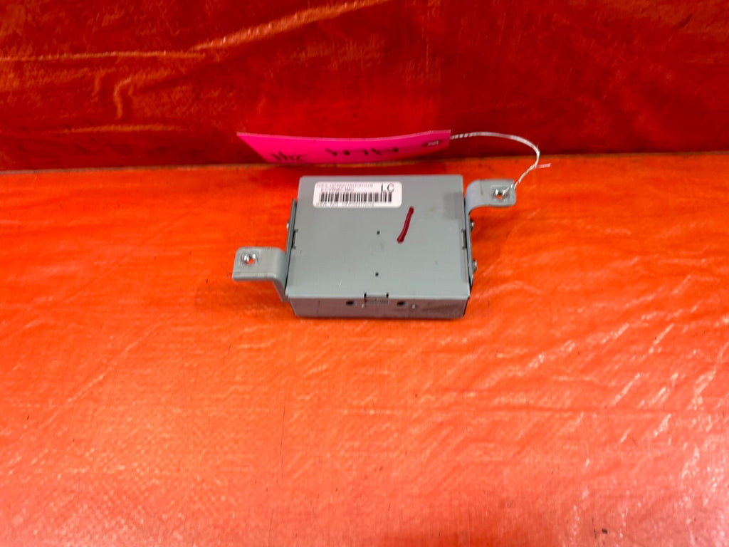 14 15 HONDA ACCORD SEDAN EX L   SATELLITE TUNER RADIO MODULE   OEM FACTORY #2415