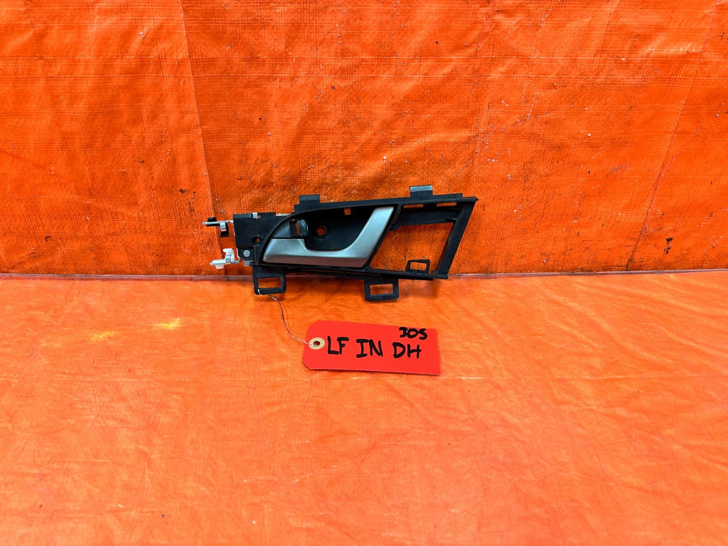 09 10 ACURA TSX   DRIVER LEFT FRONT INTERIOR DOOR HANDLE   OEM FACTORY #3050