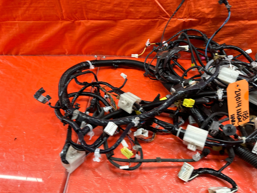 2010 INFINITI G37 2D COUPE   INTERIOR FLOOR WIRING HARNESS WIRE LOOM   OEM #18811