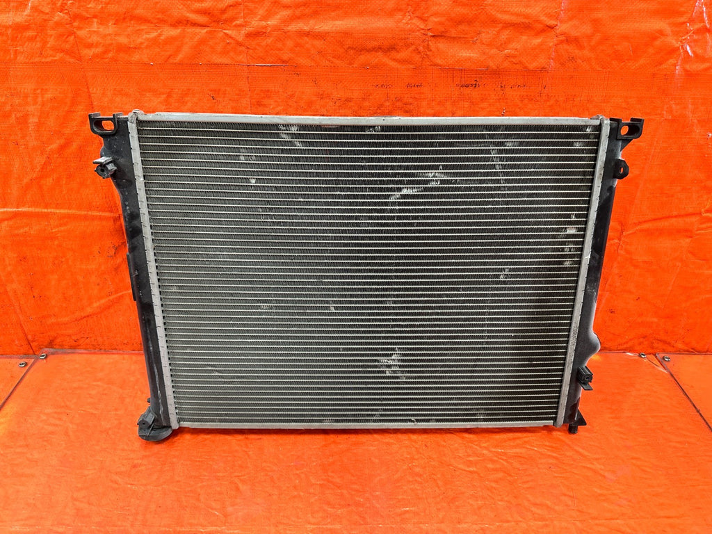 18 20 DODGE CHARGER GT 6 CYLINDER MODEL   RADIATOR WITH FAN   OEM #3LI12