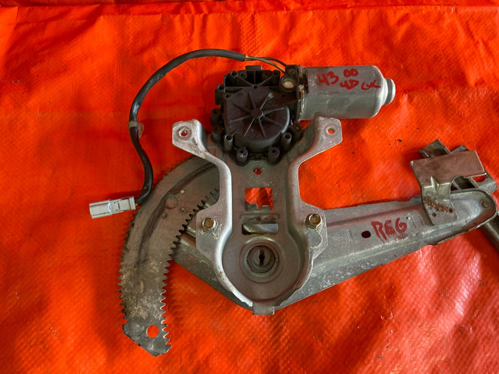 96 00 HONDA CIVIC 4D SEDAN   DRIVER LEFT REAR   WINDOW REGULATOR W/ MOTOR   OEM7