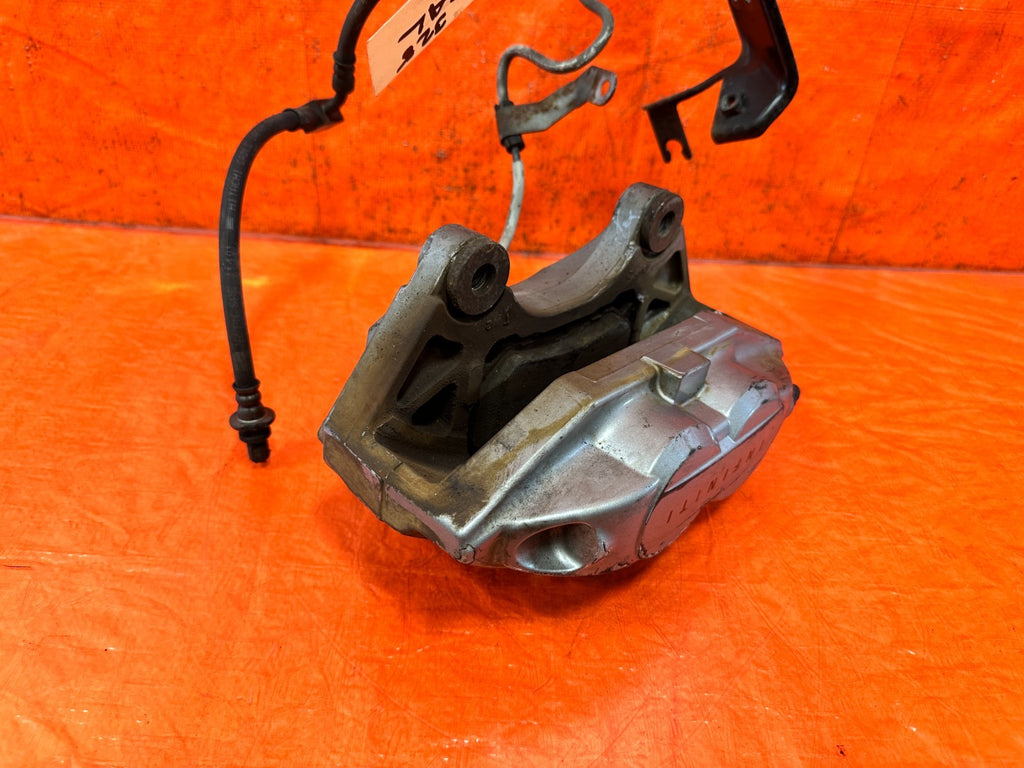 08 15 G37 Q60 14 23 Q50 SPORT   AKEBONO   PASSENGER RIGHT FRONT CALIPER OEM 3289