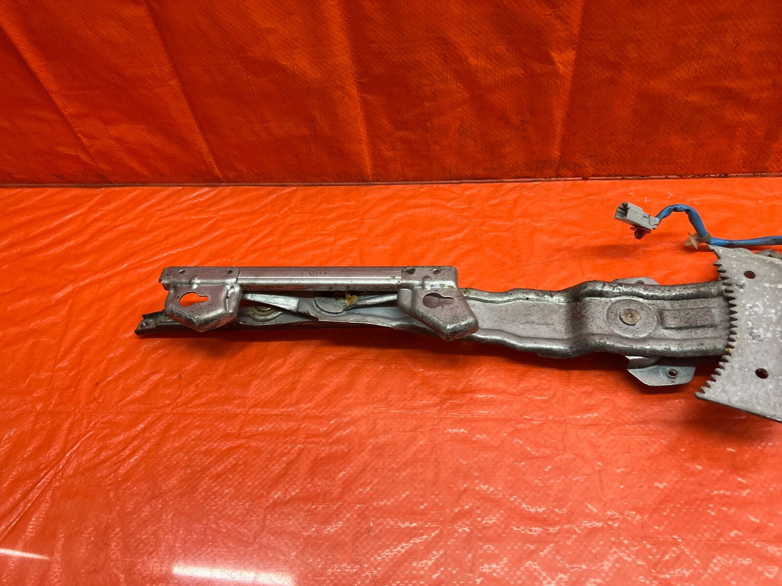94 01 INTEGRA SEDAN   DRIVER LEFT REAR   WINDOW REGULATOR W/ MOTOR   OEM #2297