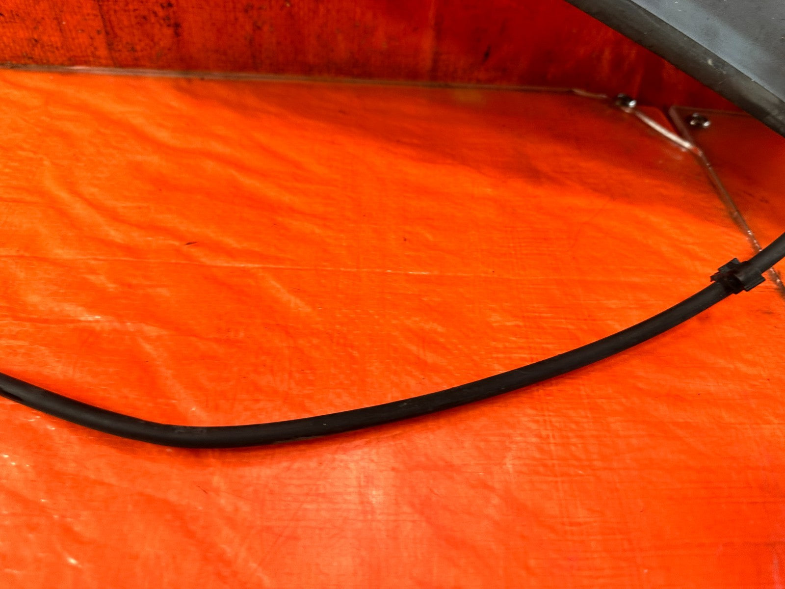 09 14 ACURA TSX   WINDSHIELD WIPER COWL TRIM PLASTIC BEZEL   OEM FACTORY #32115