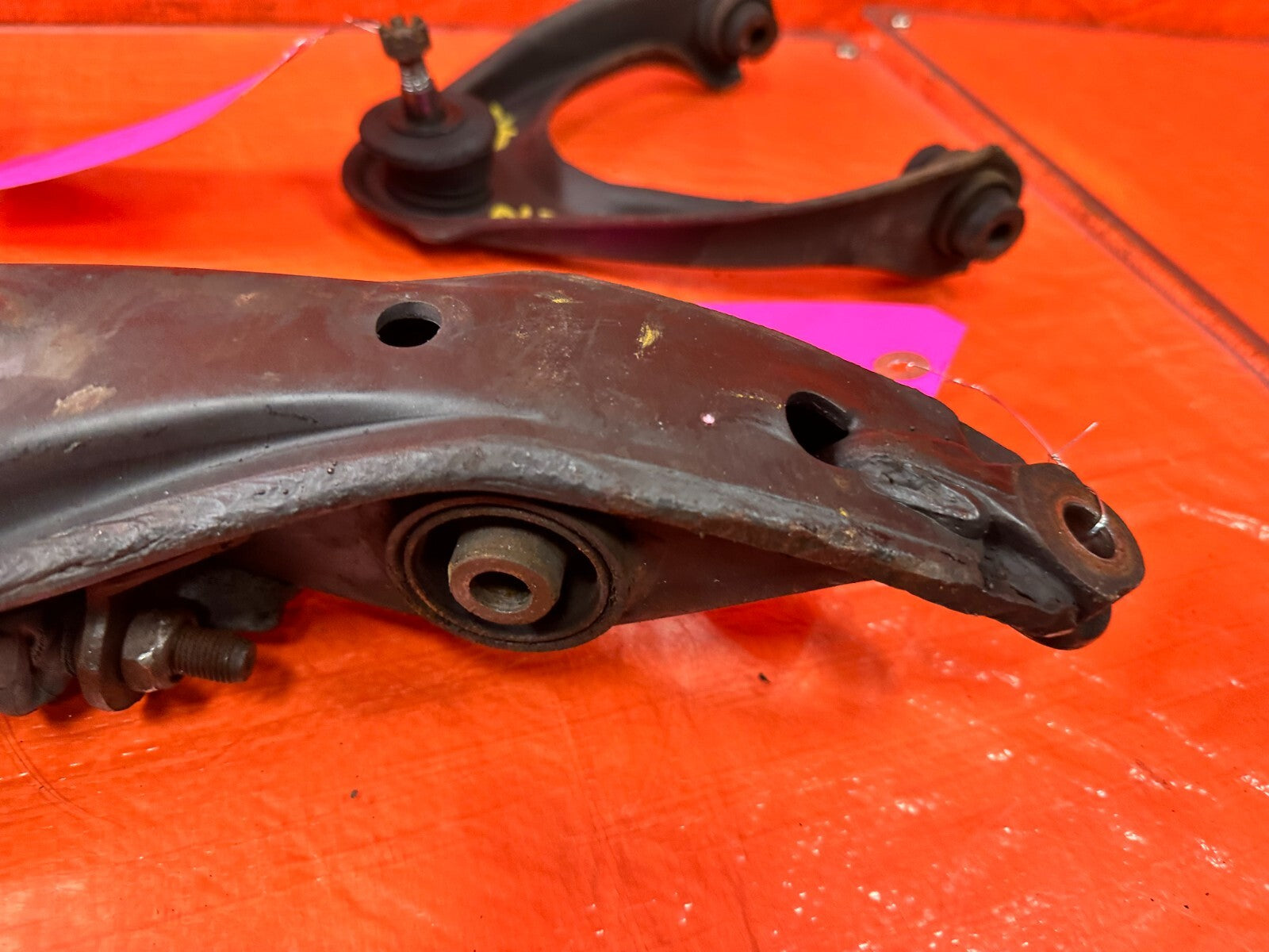 99 00 HONDA CIVIC SI EM1 LEFT FRONT SPINDLE KNUCKLE HUB W/ CONTROL ARMS OEM 28412