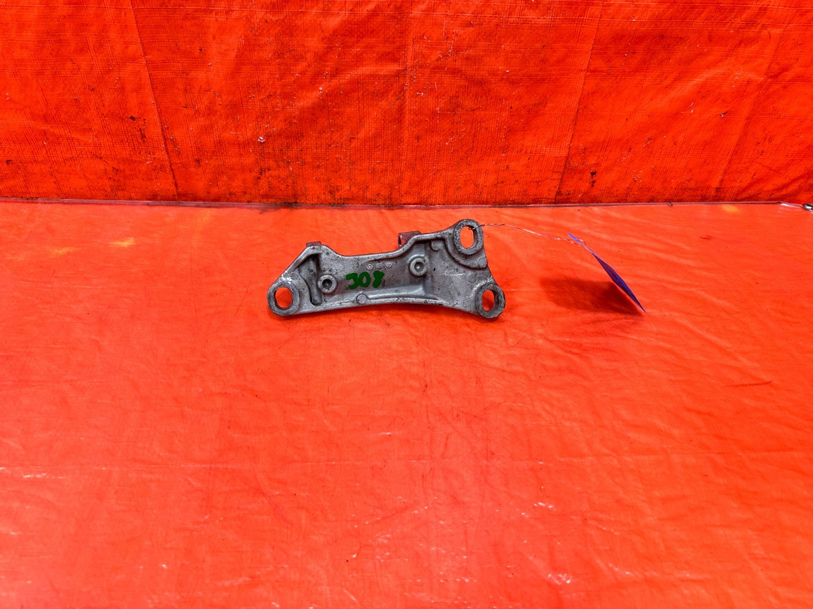 02 06 ACURA RSX   5 / 6 SPEED MANUAL   ALUMINUM TRANSMISSION BRACKET   OEM 3082