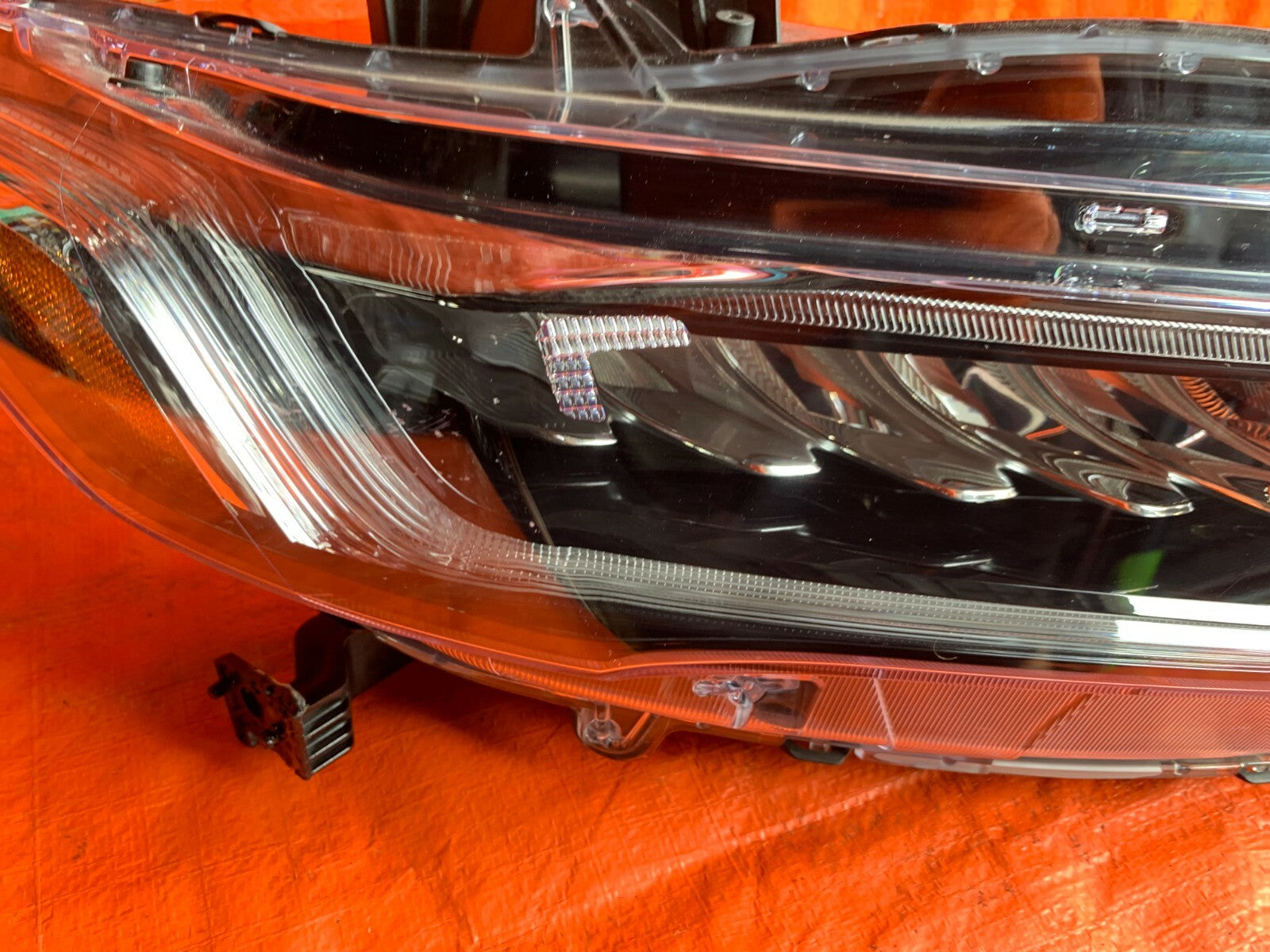 OEM 2018 2019 18 19 HONDA ACCORD PASSENGER RIGHT HEADLIGHT HEADLAMP W/ HALO HI7