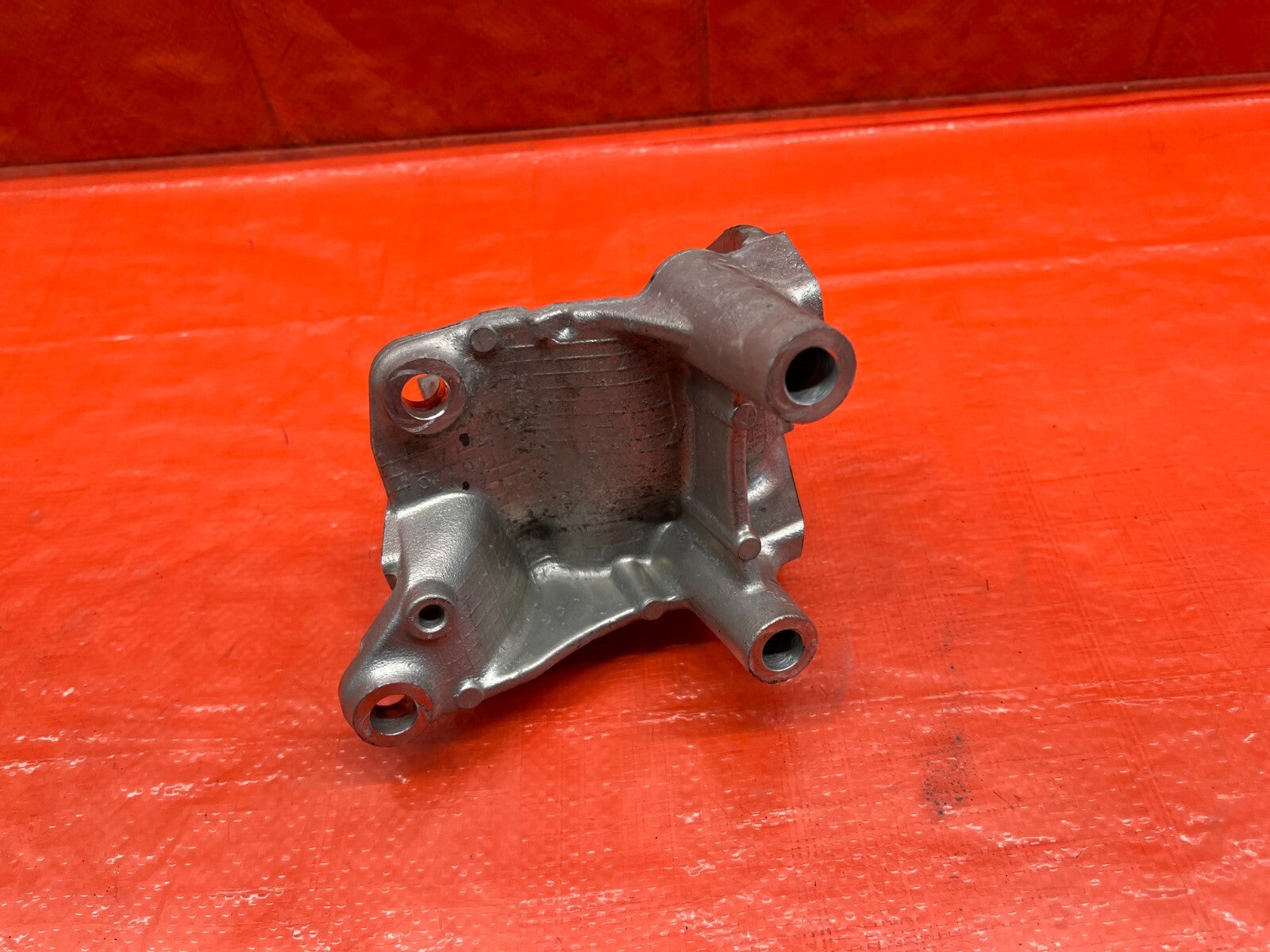 09 14 ACURA TSX 2.4L   ALUMINUM ENGINE MOTOR MOUNT BRACKET   REAR    OEM #1586