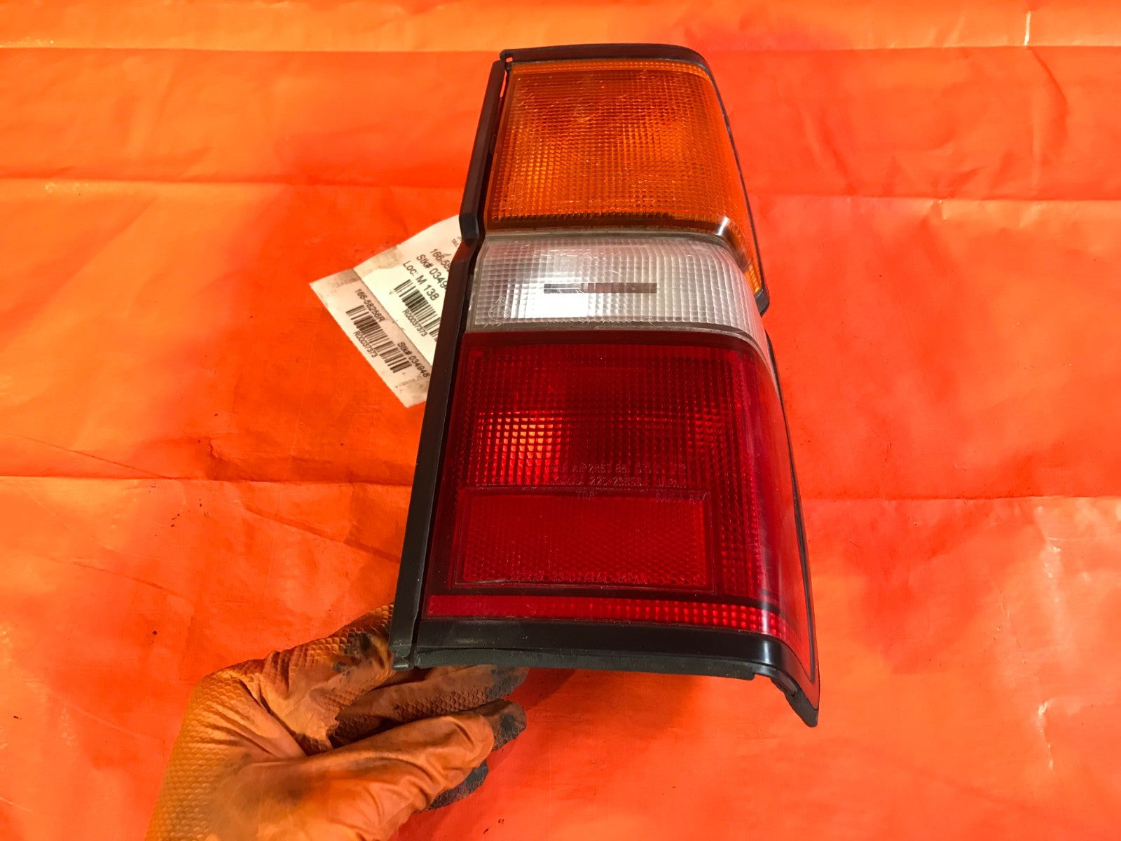 OEM 1991 91 NISSAN PATHFINDER PASSENGER RIGHT TAIL LIGHT LAMP R RH0