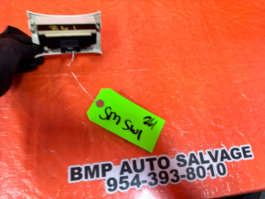 2002 02 LEXUS SC430   SEAT WARMER SWITCH   ECRU COLOR   OEM #2619