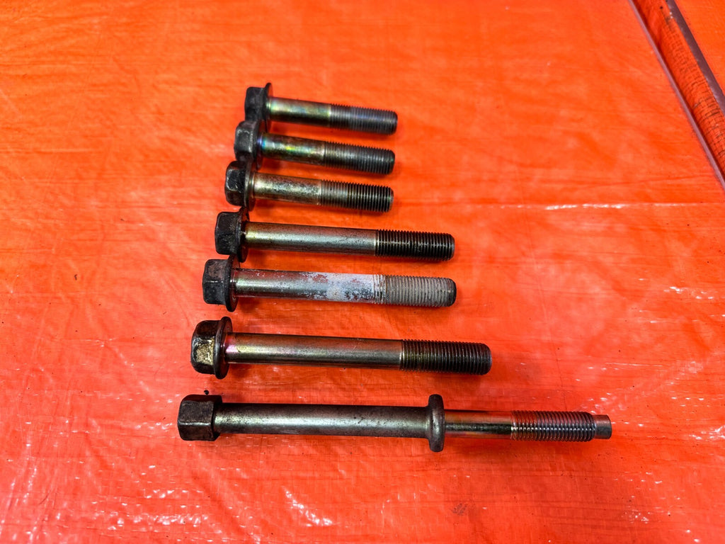 04 08 ACURA TSX   TRANSMISSION BELL HOUSING  & STARTER BOLTS HARDWARE   OEM #2910