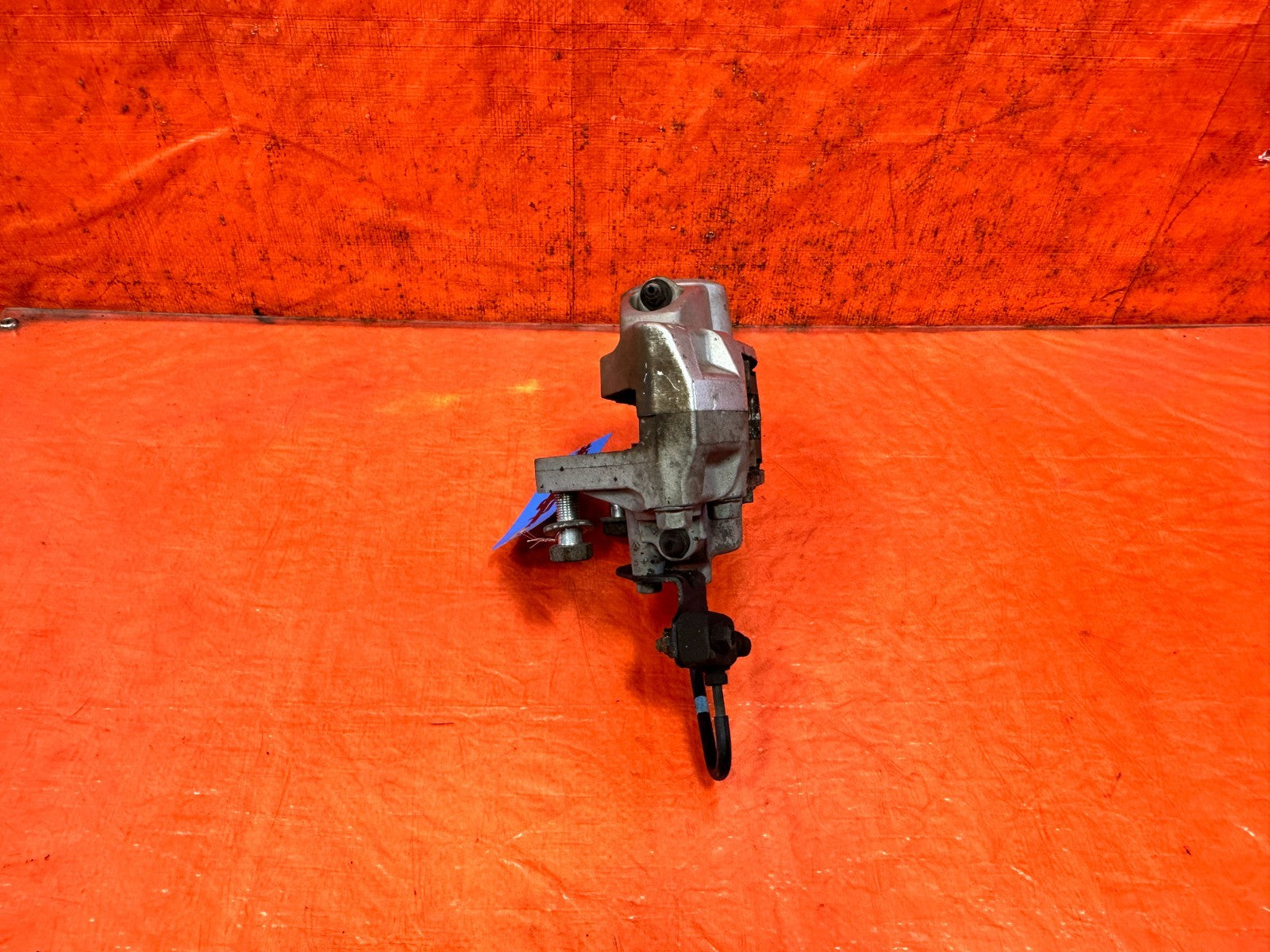 08 15 G37 Q60 14 23 Q50 SPORT   AKEBONO   DRIVER LEFT REAR CALIPER OEM 3293