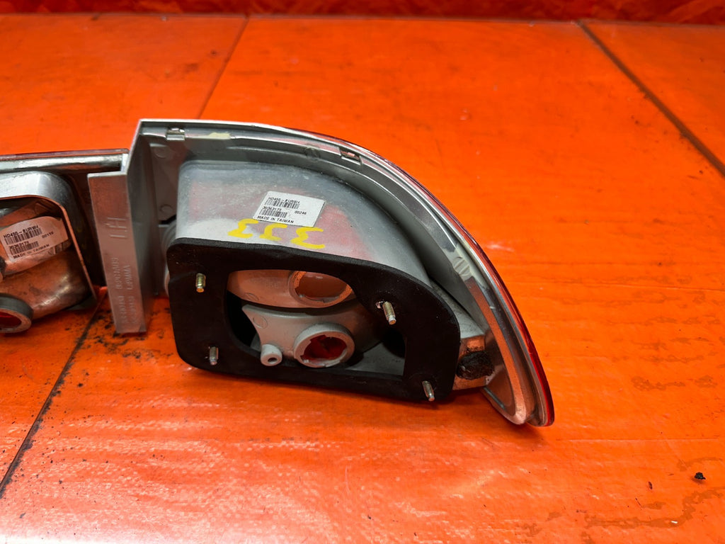 92 95 HONDA CIVIC 2D COUPE   50/50 RED CLEAR TAIL LIGHTS LAMP SET   OEM #33311