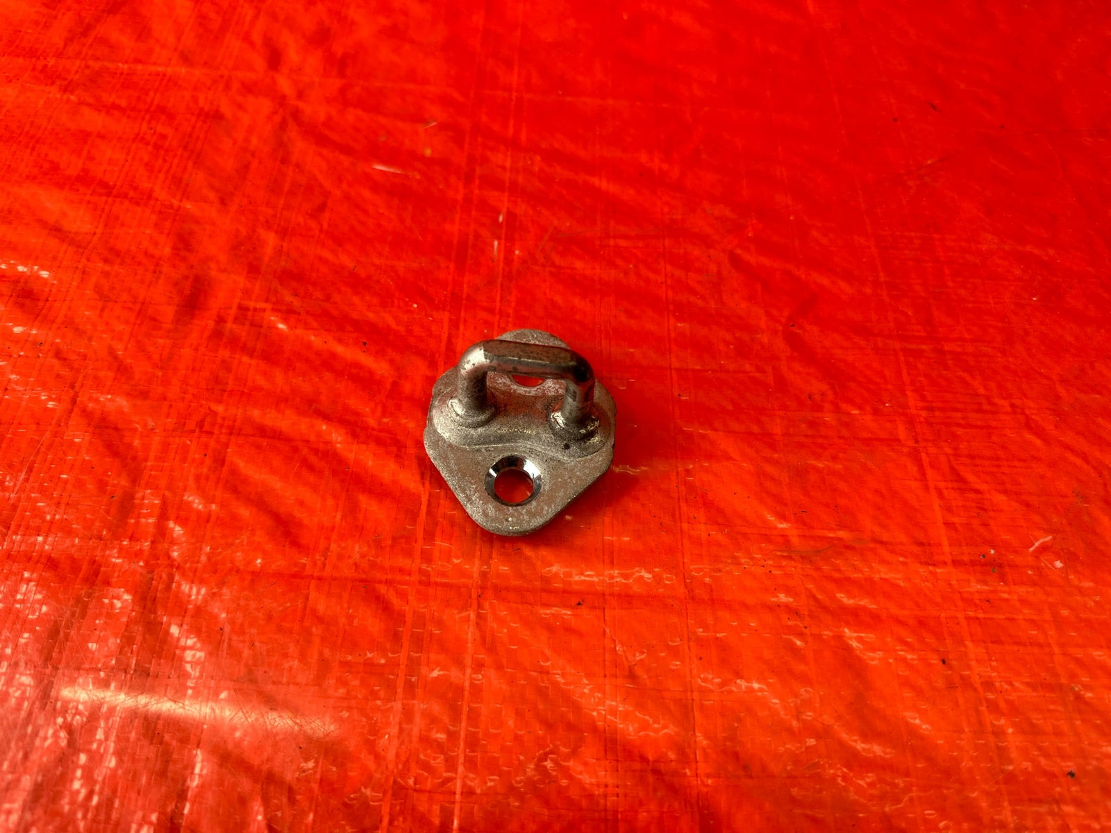 HONDA CIVIC CRZ CRV ACCORD   DOOR STRIKER LATCH   LEFT OR RIGHT   OEM #2040