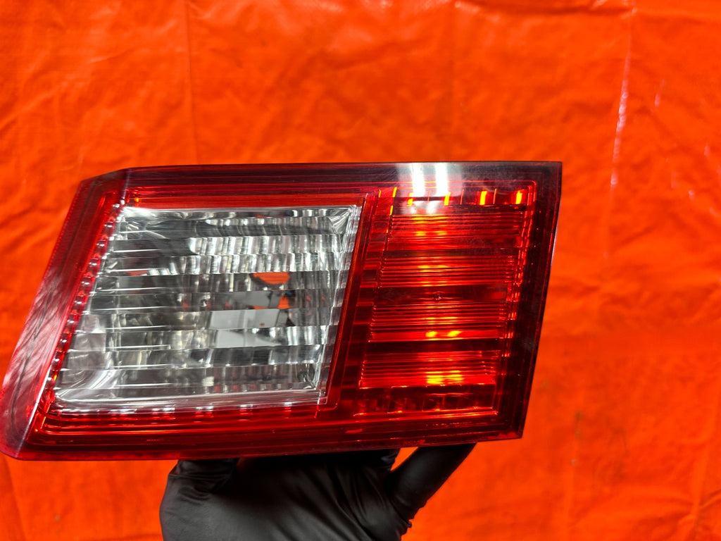 09 10 ACURA TSX   DRIVER LEFT INNER TAIL LIGHT LAMP   OEM FACTORY OE #3212