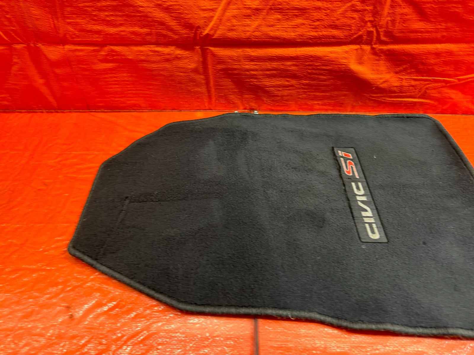 02 05 HONDA CIVIC SI EP3 HATCHBACK PASSENGER RIGHT FLOOR MAT RUG CARPET OEM #2138