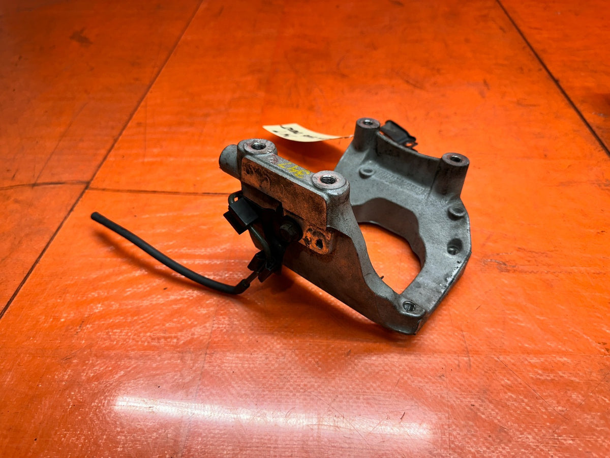 2004-2008 ACURA TL 3.2L 6MT MANUAL TRANS ALUMINUM BRACKET OEM #3476