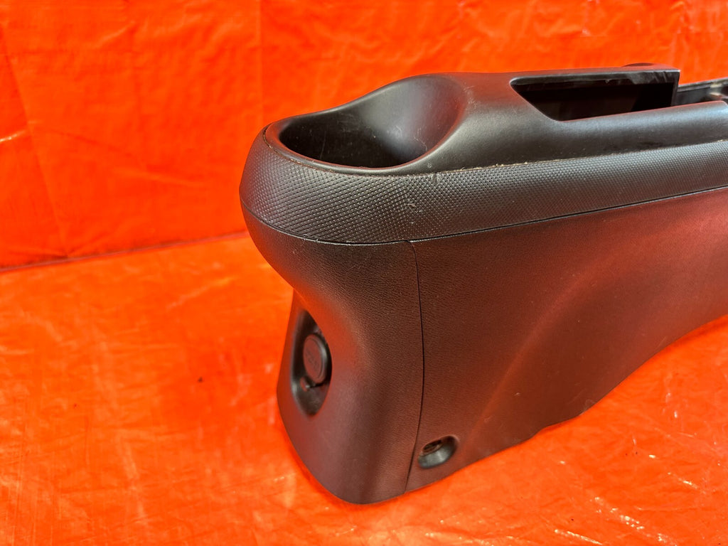 02 06 ACURA RSX   ARM REST CENTER CONSOLE ASSEMBLY   BLACK   OEM #27110