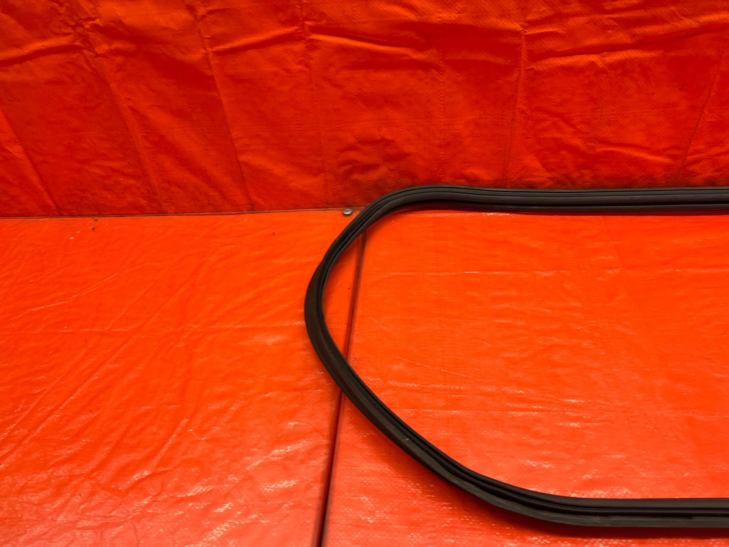 15 20 SUBARU WRX STI   REAR TRUNK WEATHER STRIP GASKET SEAL   OEM FACTORY #1708
