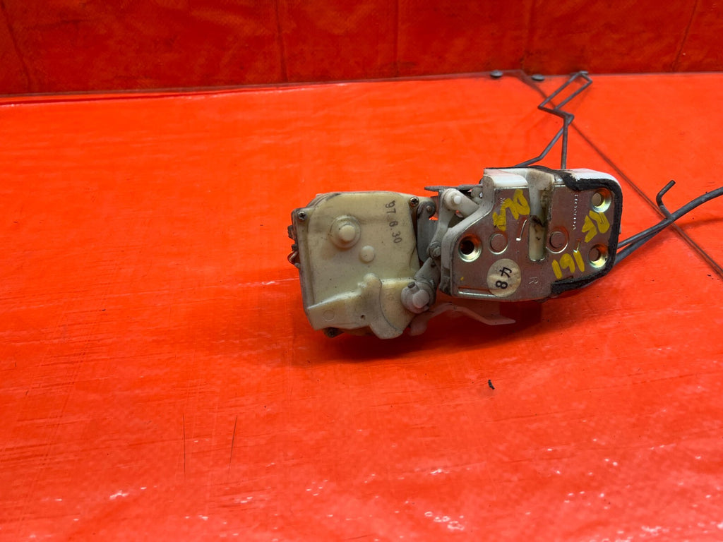 94 01 INTEGRA SEDAN   PASSENGER RIGHT FRONT DOOR LOCK ACTUATOR   OEM #1614