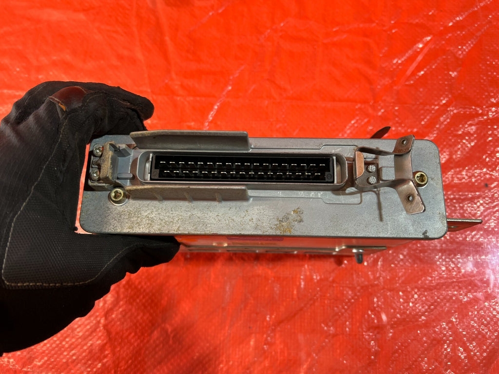 90 93 NISSAN 300ZX   ABS CONTROL MODULE COMPUTER BRAIN BOX   OEM #854