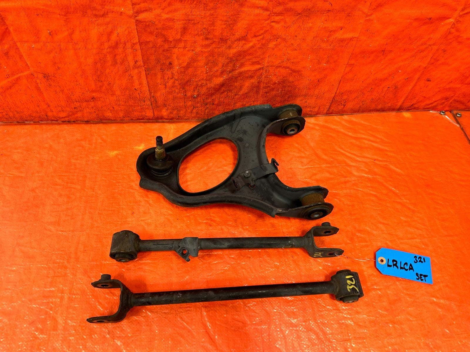 09 14 ACURA TSX   DRIVER LEFT REAR CONTROL ARMS UPPER  LOWER SET OF 3   OEM #32111