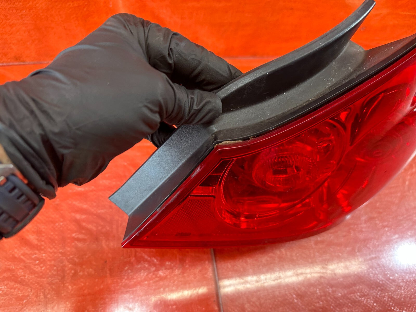 09 13 INFINITI G37 SEDAN PASSENGER RIGHT OUTER TAIL LIGHT LAMP OEM FACTORY #2387