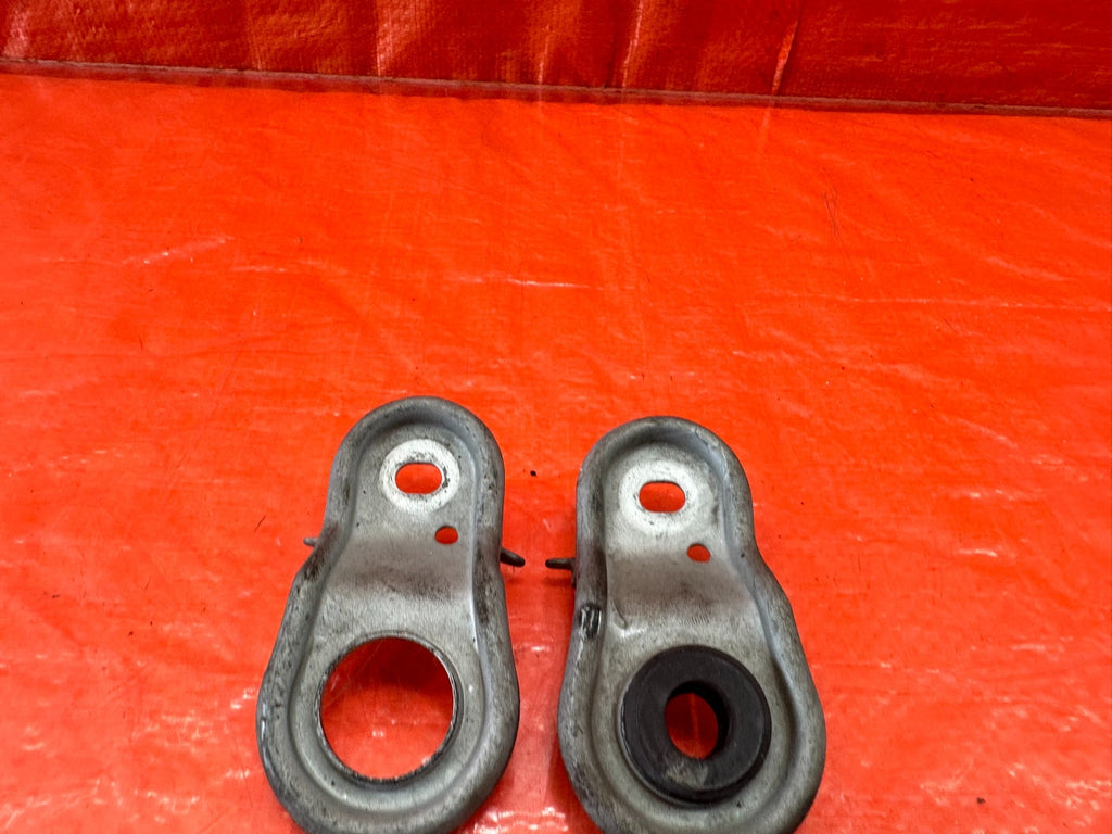 00 09 HONDA S2000   RADIATOR MOUNTING BRACKET SET LEFT & RIGHT OEM FACTORY #1977