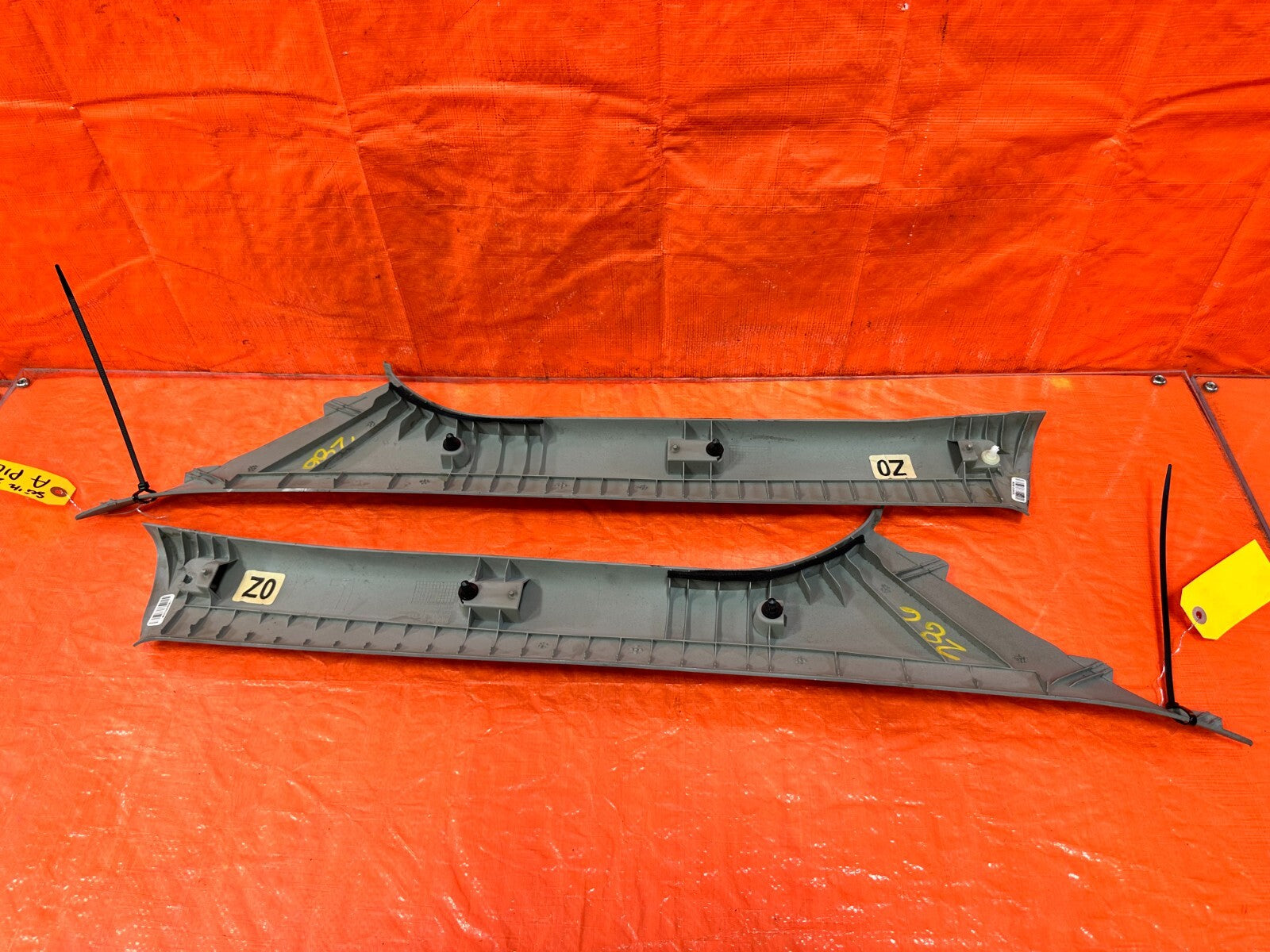 06 08 HONDA CIVIC SI COUPE   A PILLAR TRIM SET   LEFT RIGHT A PILLARS   OEM #2866