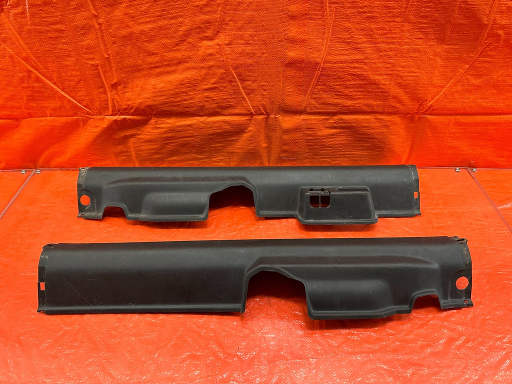02 05 HONDA CIVIC SI EP3   FLOOR PILLAR SCUFF PLATE SET LEFT & RIGHT   OEM #1869