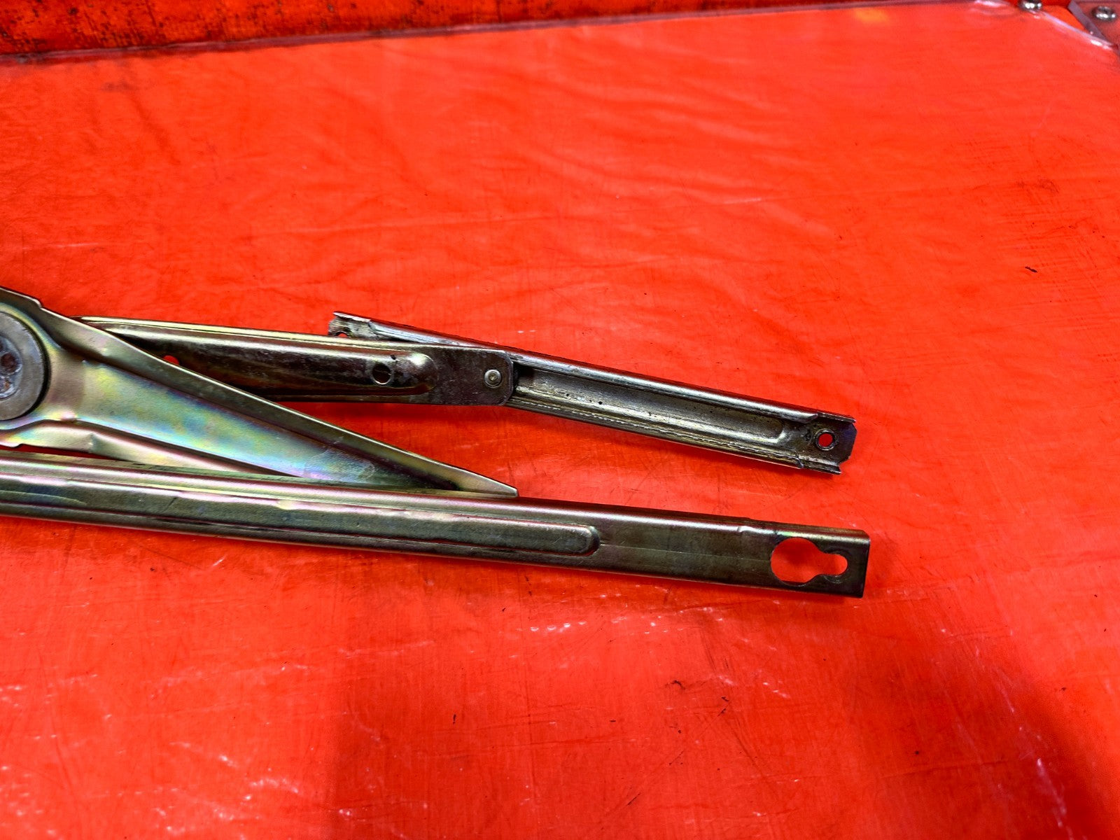 96 00 HONDA CIVIC COUPE   LEFT WINDOW REGULATOR   NON POWER   MANUAL   OEM 319  8