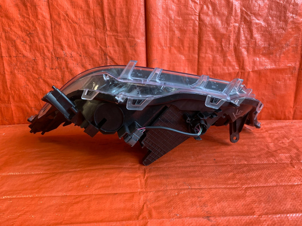 OEM 2019 2020 19 20 TOYOTA RAV4 XLE PASSENGER RIGHT HEADLIGHT BLACK HOUSING LED10