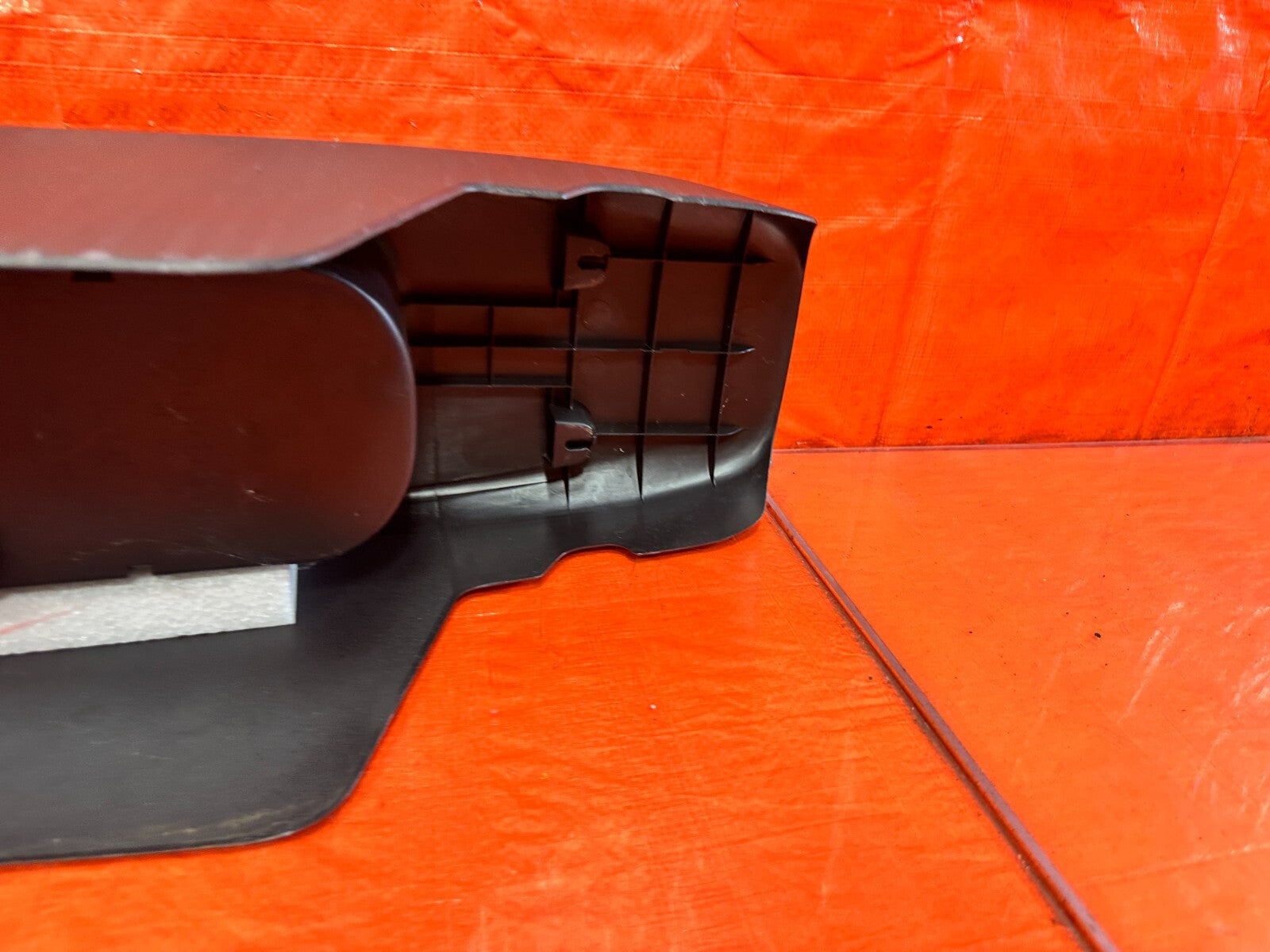 13 20 SUBARU BRZ   ARM REST / CENTER CONSOLE STORAGE COMPARTMENT   OEM #2937