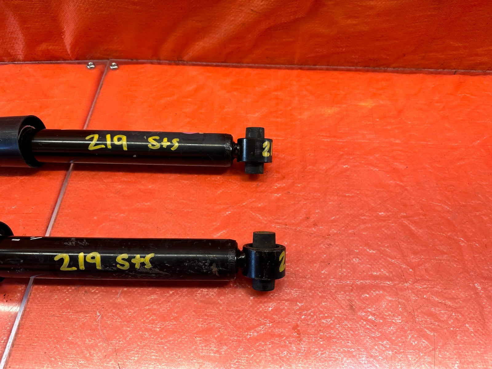 13 16 HYUNDAI GENESIS COUPE   LEFT AND RIGHT REAR SHOCK ABSORBERS SHOCKS OEM 2194