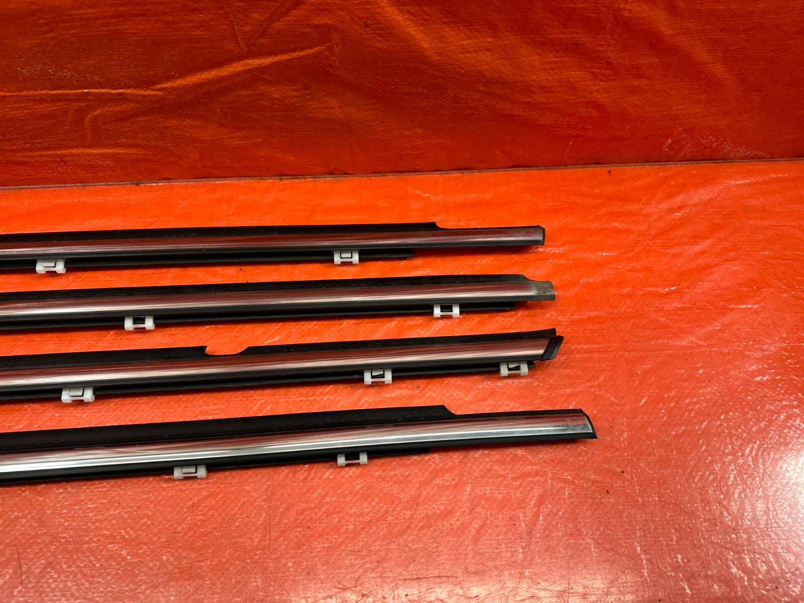 08 15 LANCER EVOLUTION X EVO 10 LEFT RIGHT FRONT REAR CHROME DOOR GLASS TRIM 2172