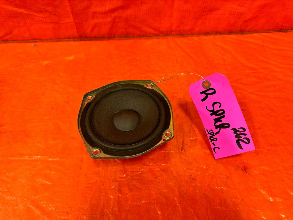 04 08 NISSAN 350Z CONVERTIBLE   REAR SPEAKER   NON BOSE MODEL   OEM #2620