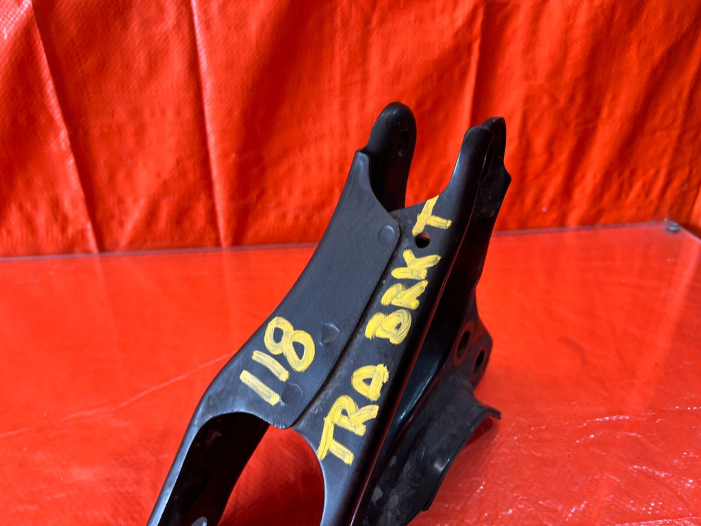 94 01 ACURA INTEGRA   AUTOMATIC   REAR TRANSMISSION BRACKET   OEM #1185