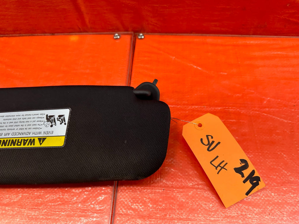 13 16 HYUNDAI GENESIS COUPE   DRIVER LEFT SUN VISOR   W/O SUNROOF BLACK OEM #2195