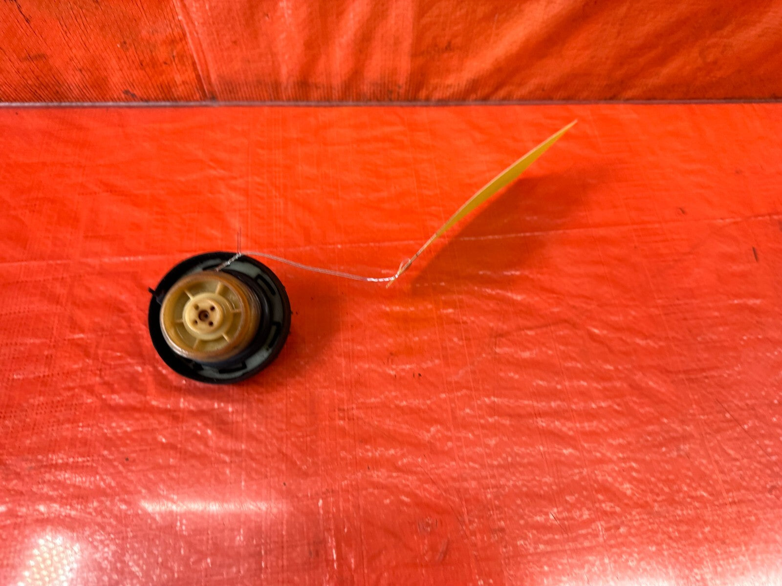 HONDA GAS CAP   92 00 HONDA CIVIC   93 97 DEL SOL   95 01 PRELUDE 97 01 CR V 2368