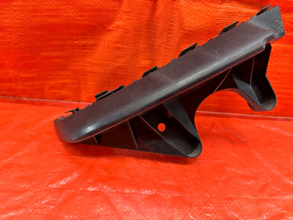 15 21 SUBARU WRX & STI   BUMPER BRACKET REAR LEFT CENTER BRACKET   OEM #1826