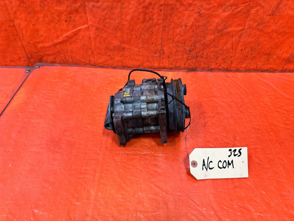 90 91 HONDA CIVIC HATCH   D15B2 SOHC HVAC AIR CONDITIONG AC COMPRESSOR PUMP 3250