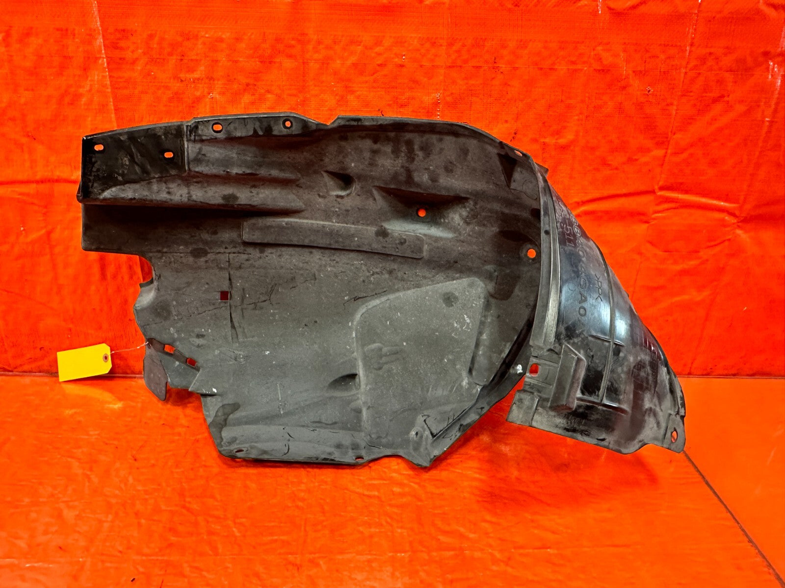 14 20 INFINITI Q50 RIGHT FRONT FENDER LINER SPLASH GUARD REAR PORTION 29611
