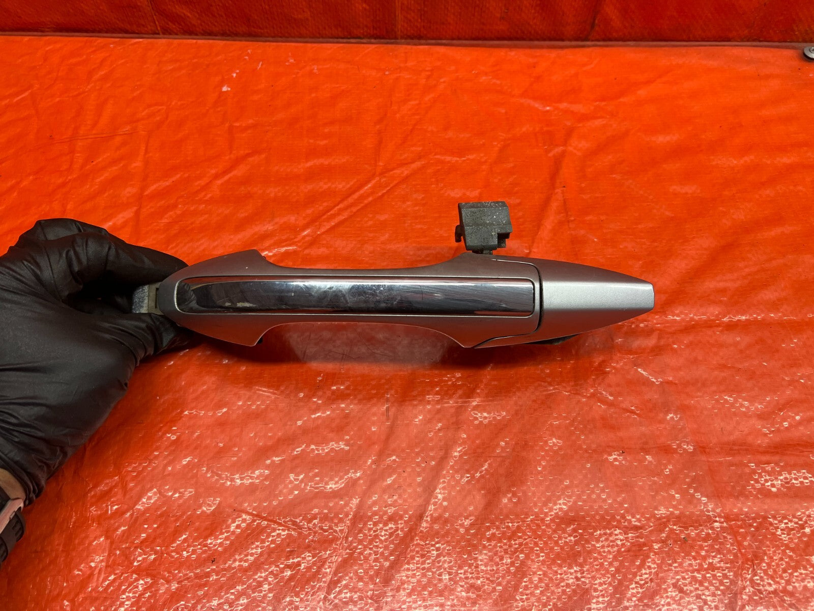 04 08 ACURA TSX   DRIVER LEFT REAR   EXTERIOR DOOR HANDLE SILVER OEM #1560
