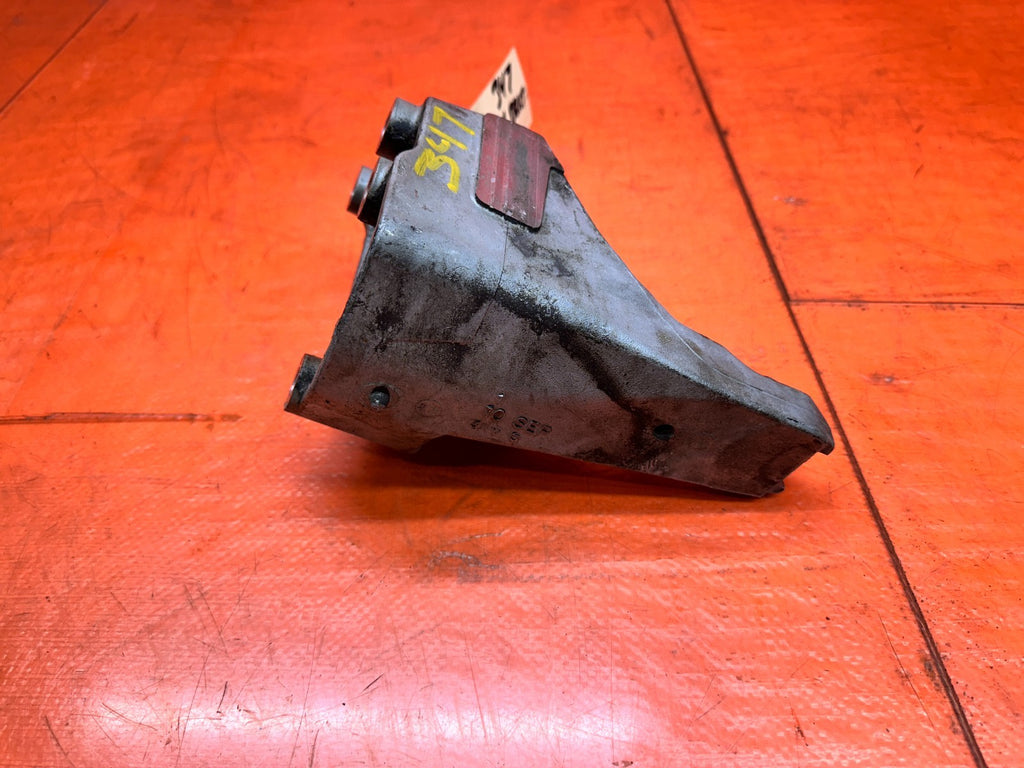2004-2008 ACURA TL 3.2L 6MT MANUAL TRANS ALUMINUM MOUNT BRACKET OEM #3476