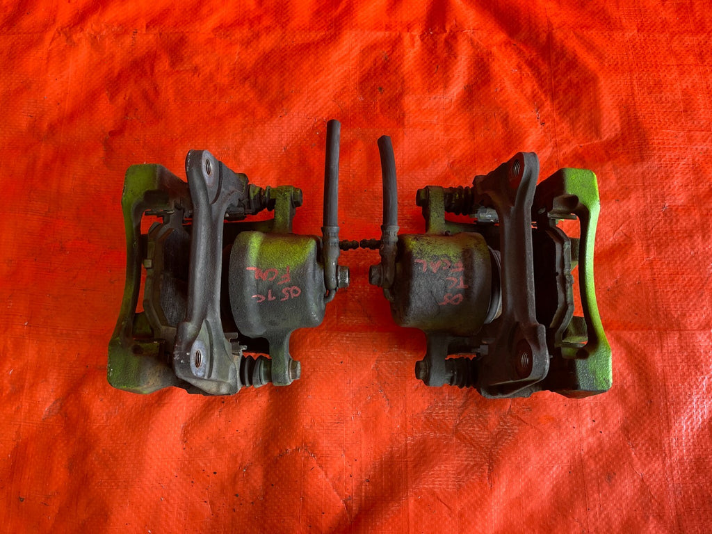 05 10 SCION TC   FRONT   BRAKE CALIPER SET   CALIPERS   LEFT RIGHT   OEM FACTORY6