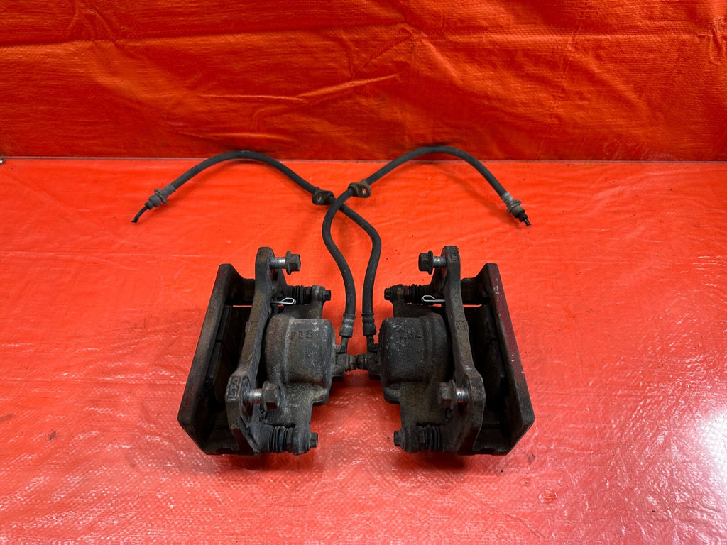 06 11 HONDA CIVIC SI   FRONT BRAKE CALIPER CALIPERS    LEFT AND RIGHT   OEM #22311