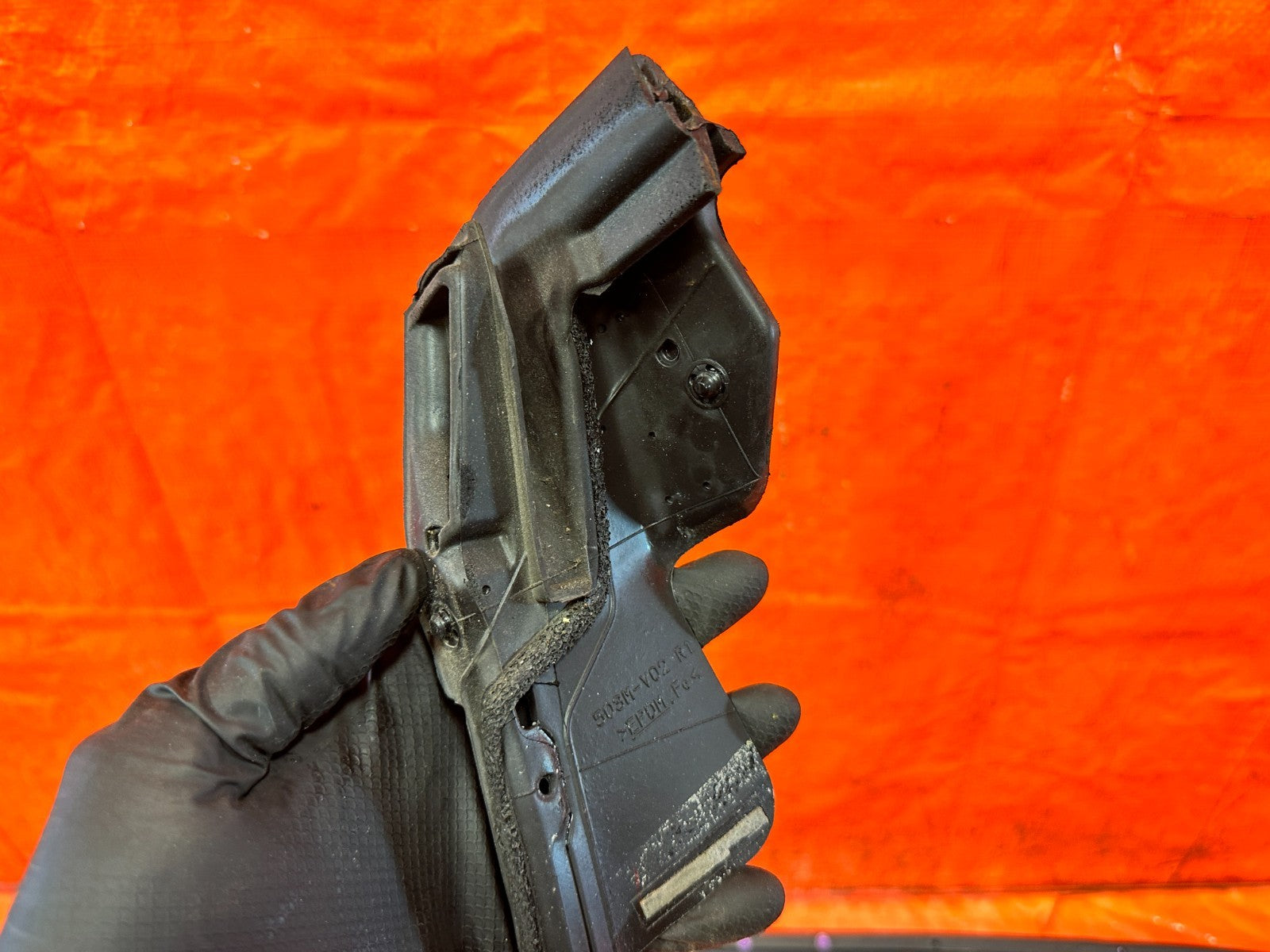 08 15 INFINITI G37 & Q60 2D COUPE RIGHT DOOR MOUNTED WEATHER STRIP OEM 32913
