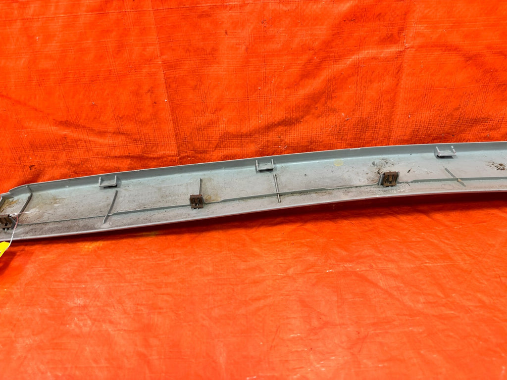 96 00 HONDA CIVIC   HATCHBACK   REAR HEADLINER PLASTIC MOUNTING TRIM   OEM #28710